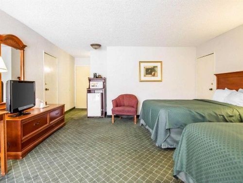 Quality Inn Tucson image 49