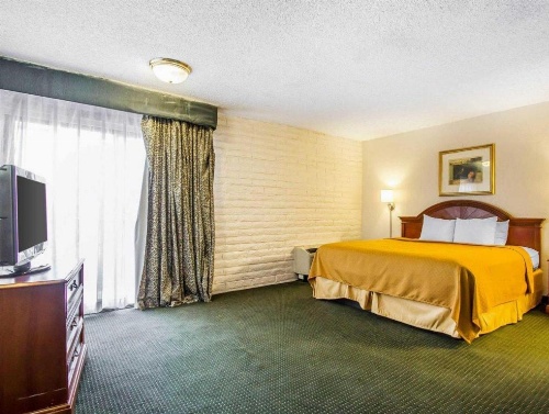 Quality Inn Tucson image 5